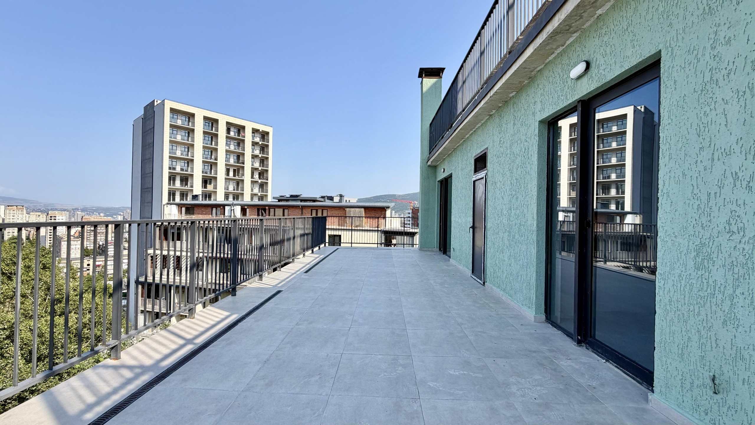 White Square Mindeli: 3-Room, 123.4 M² | Korter.Ge view 2