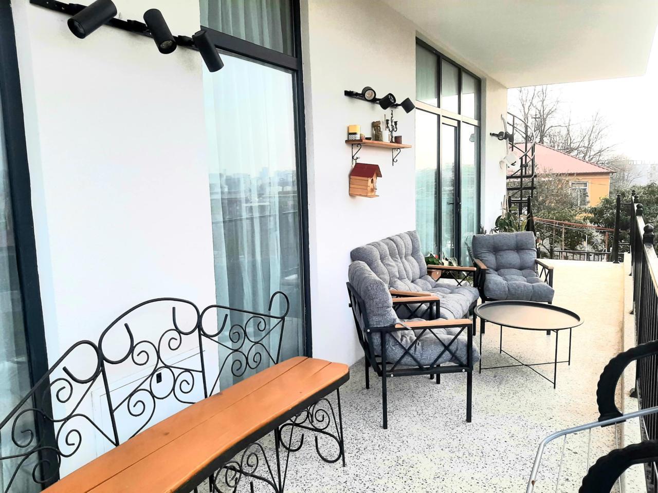 5-BR Duplex For Rent In Batumi, Khakhuli St view 3