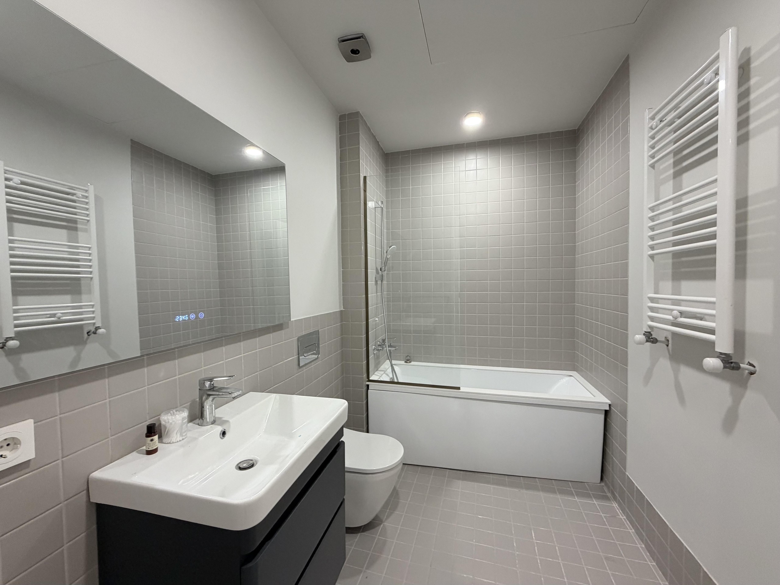 Polikarpe Kakabadze St, 47: Studio, 230.0 M² | Korter.Ge view 2