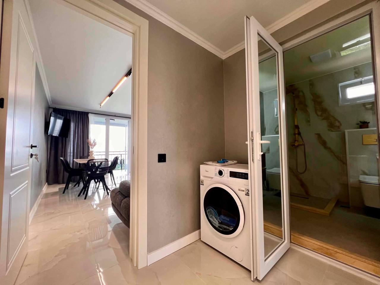 3-Room House For Rent In Batumi, Tbilisi St, 2 view 4