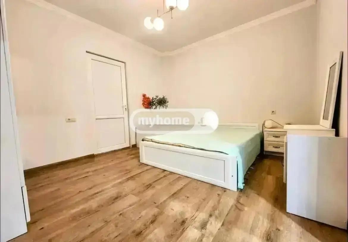 3-Room House In Batumi, Tsminda Evdemoz Pirveli (Diasamize) St, 20, 71 M², Is Available For Daily Rent For 350 ₾ view 21