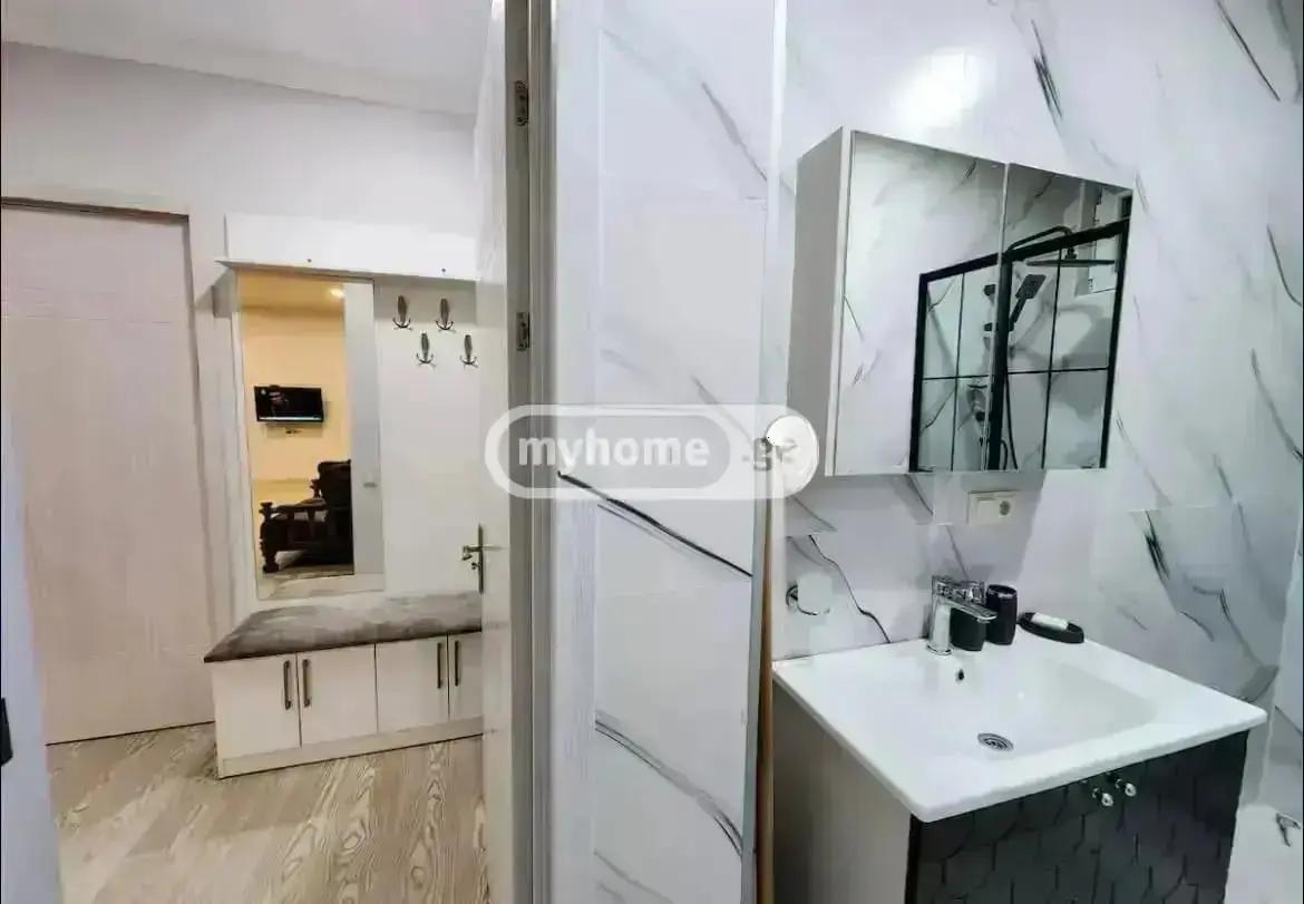 3-Room House In Batumi, Tsminda Evdemoz Pirveli (Diasamize) St, 20, 71 M², Is Available For Daily Rent For 350 ₾ view 23
