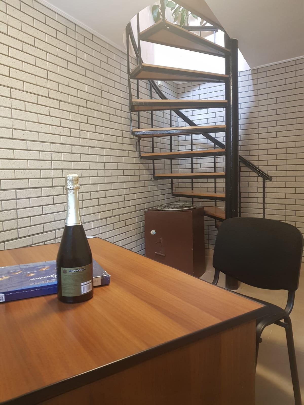 Commercial Property For Rent: 30 M² In Batumi, Shota Rustaveli St, 25 – $600 view 4