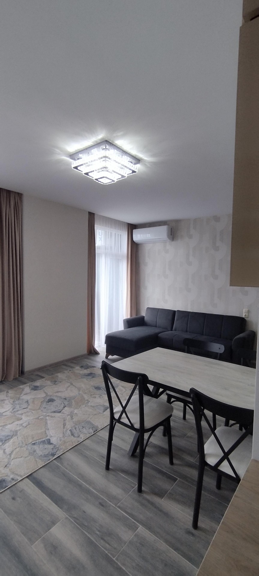 3-Room Apartment For Sale In Batumi, Tamar Mepe Ave, 1 view 3