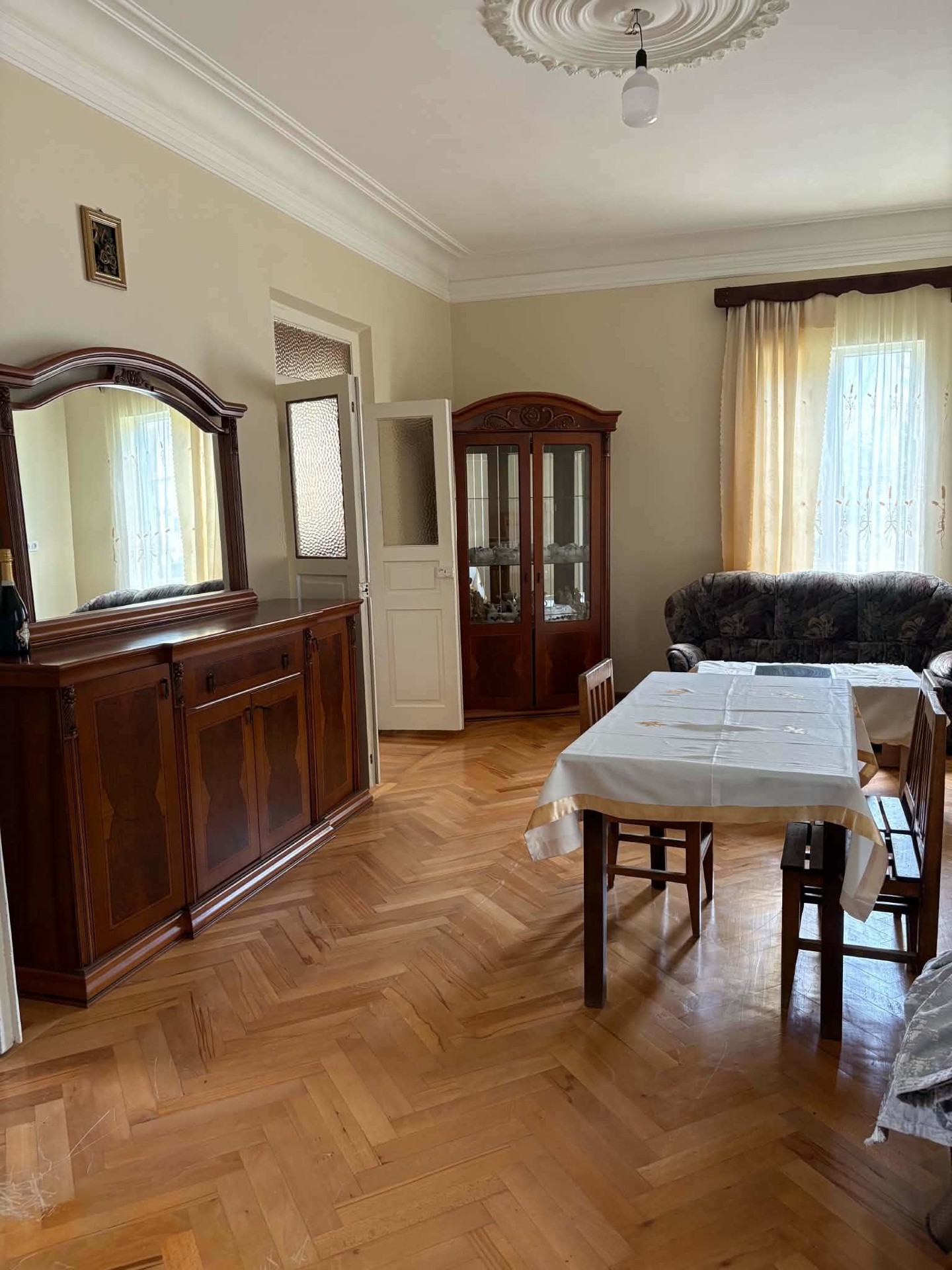 5-Room House For Rent In Batumi, General Aslan Abashidze St view 3