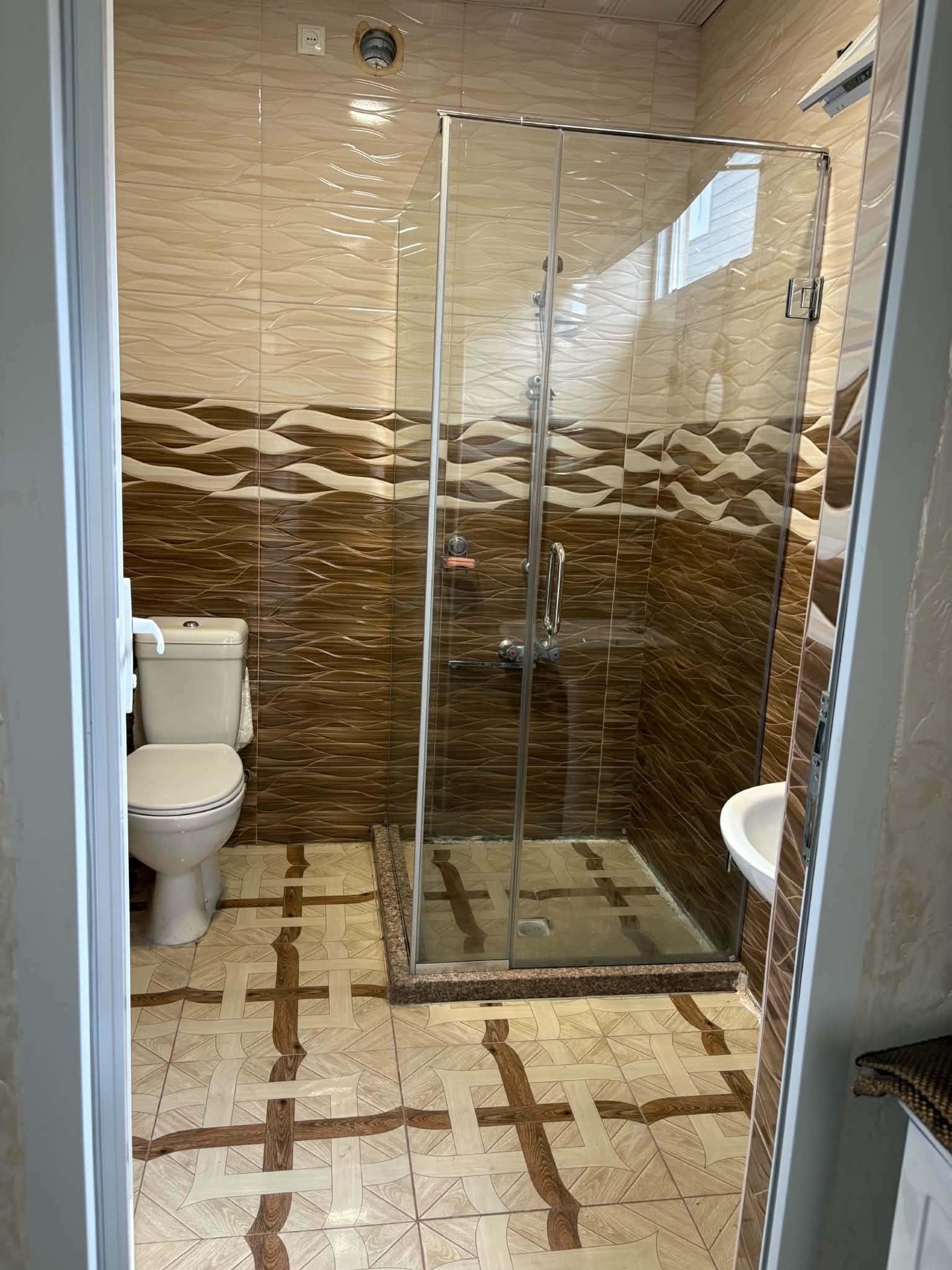 5-Room House For Rent In Batumi, General Aslan Abashidze St view 13