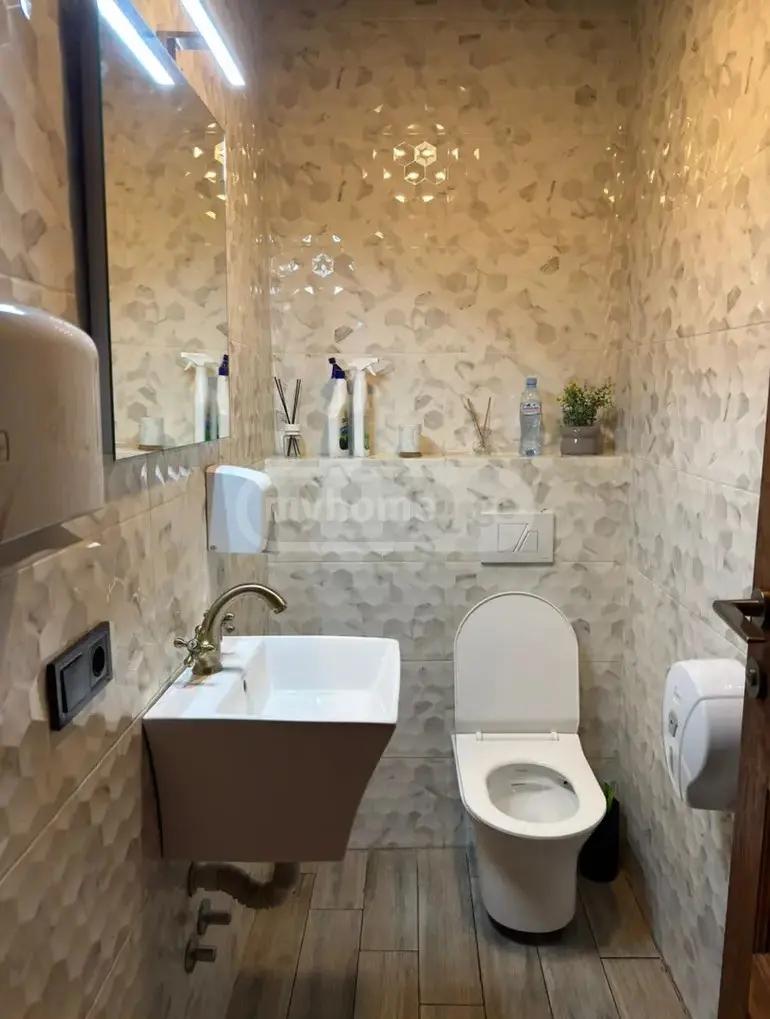Commercial Property For Sale: 500 M² In Batumi, Iakob Gogebashvili St – $1,800,000 view 9
