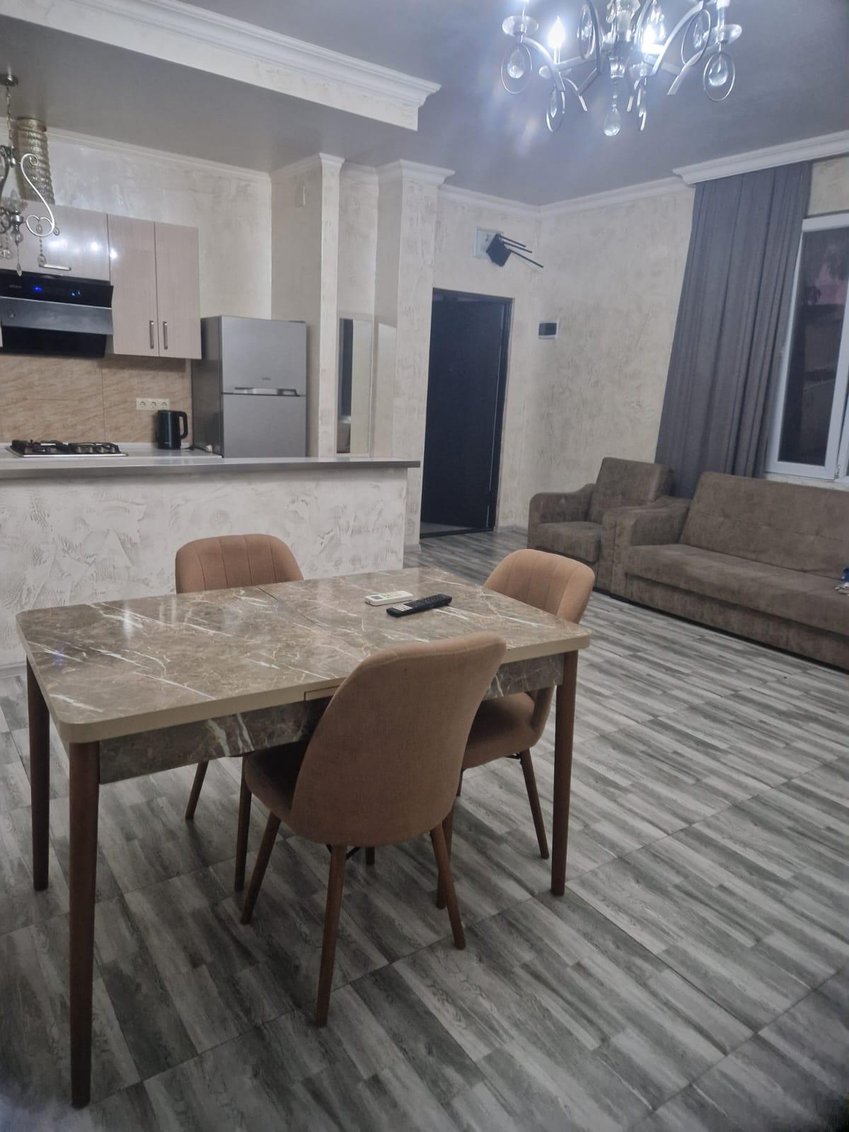 3-Room Apartment For Rent In Batumi, Fridon Khalvashi Ave, 185 view 2