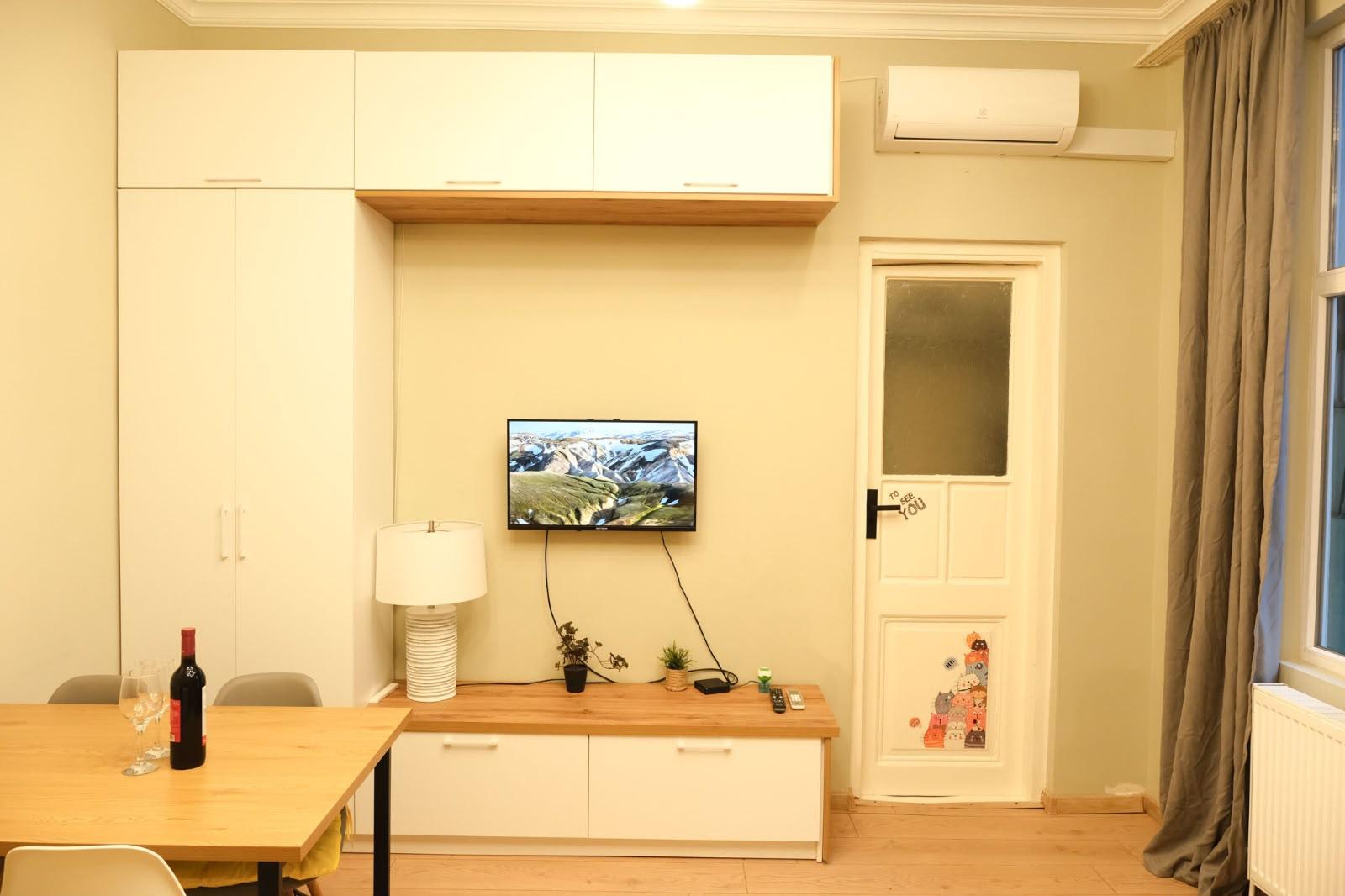 3-Room House In Batumi, Nodar Dumbadze St, 8, 100 M², Is Available For Daily Rent For 350 ₾ view 17