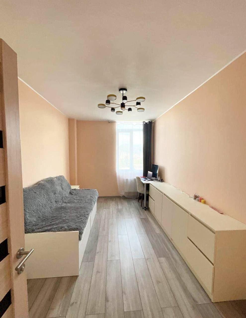 3-Room Apartment For Sale In Batumi, Kakhaberi St view 1