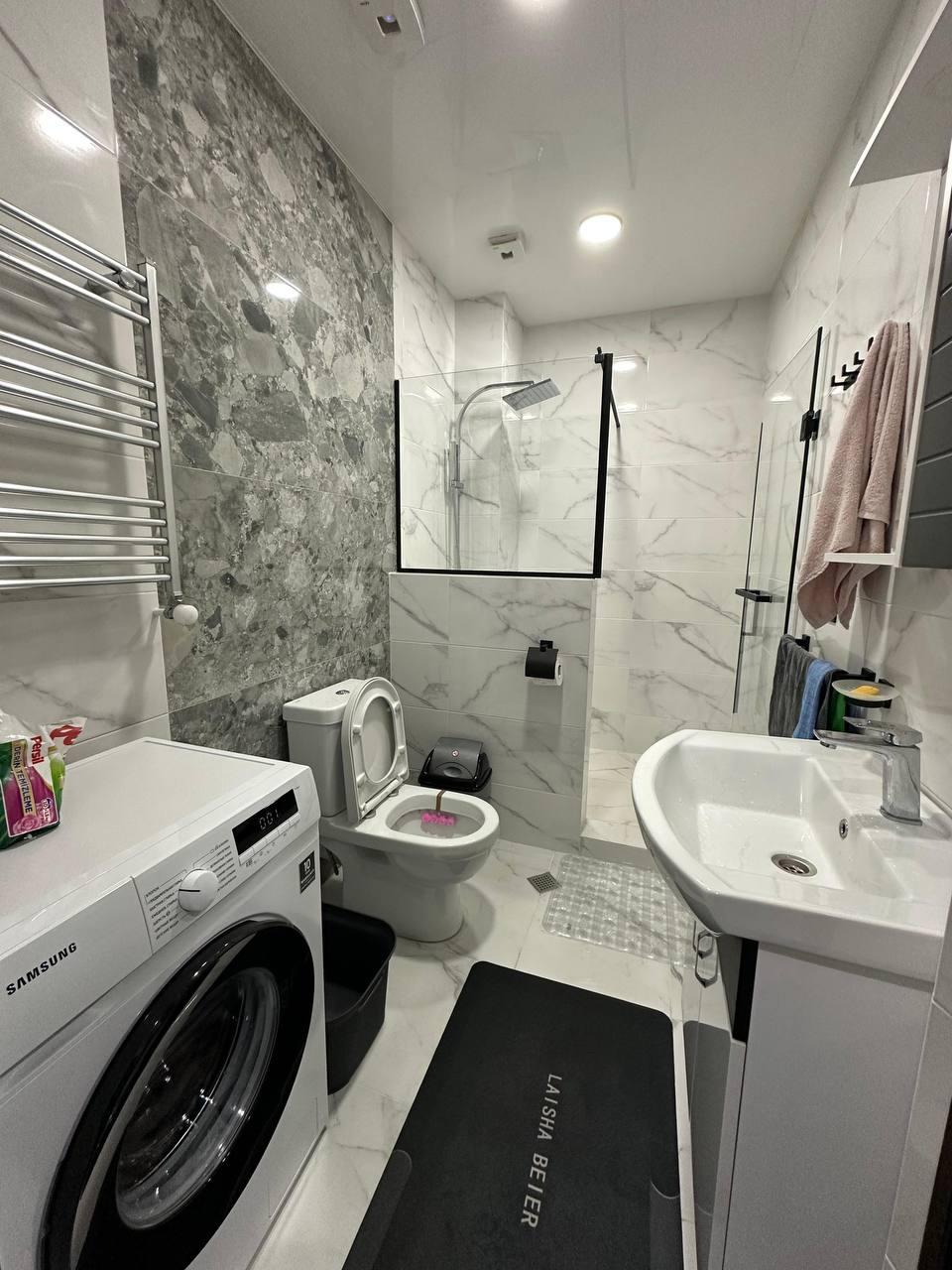 3-Room Apartment For Rent In Batumi, Fridon Khalvashi Ave, 101 view 24