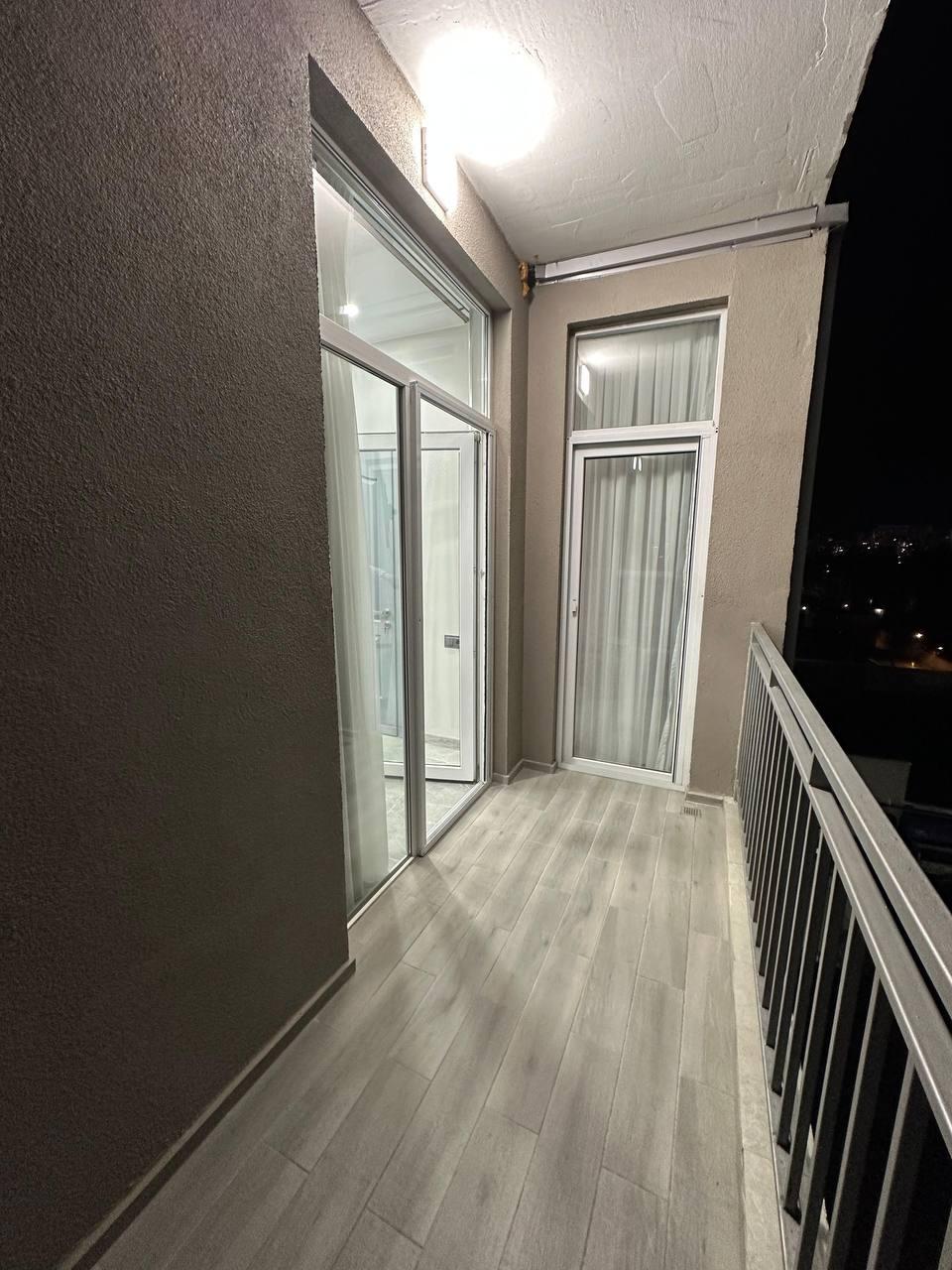 3-Room Apartment For Rent In Batumi, Fridon Khalvashi Ave, 101 view 25