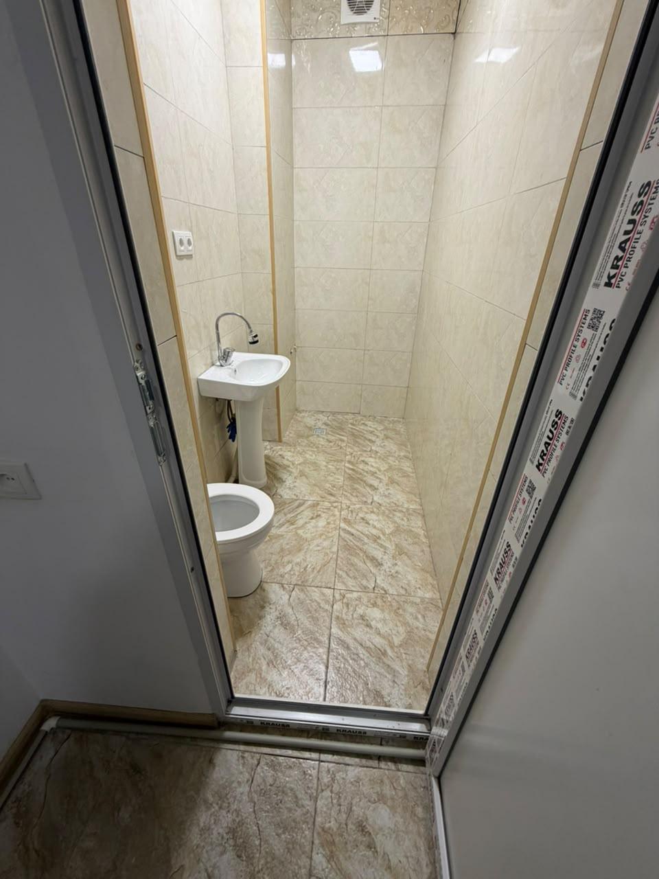 Commercial Property For Rent: 60 M² In Batumi, Demetre Tavdadebuli St, 49 – $1,200 view 4