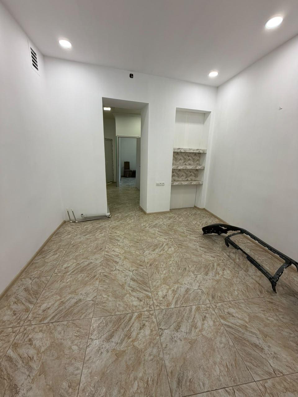 Commercial Property For Rent: 60 M² In Batumi, Demetre Tavdadebuli St, 49 – $1,200 view 3
