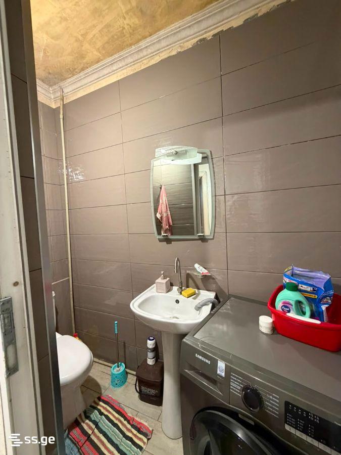 5-Room Apartment For Sale In Kutaisi, Nikoloz Muskhelishvili St, 2 view 11