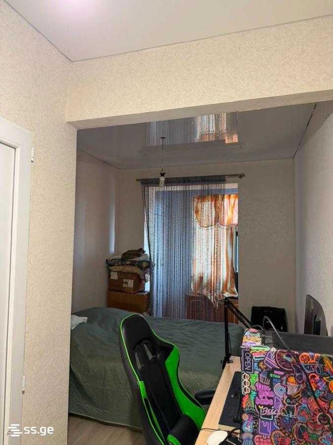 5-Room Apartment For Sale In Kutaisi, Nikoloz Muskhelishvili St, 2 view 12