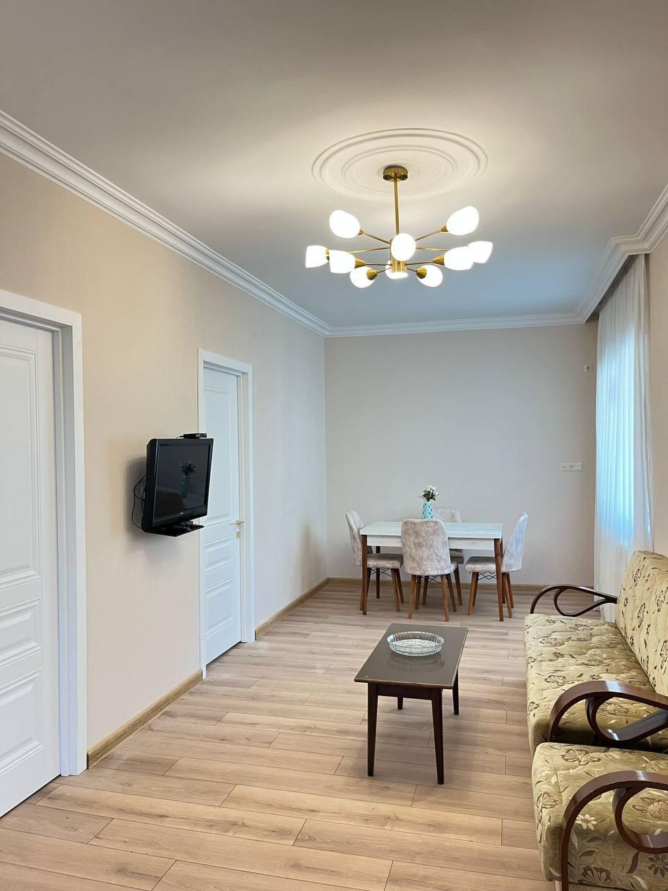 2-Room House For Sale In Batumi, Rismag Gordezianis St, 14 view 1