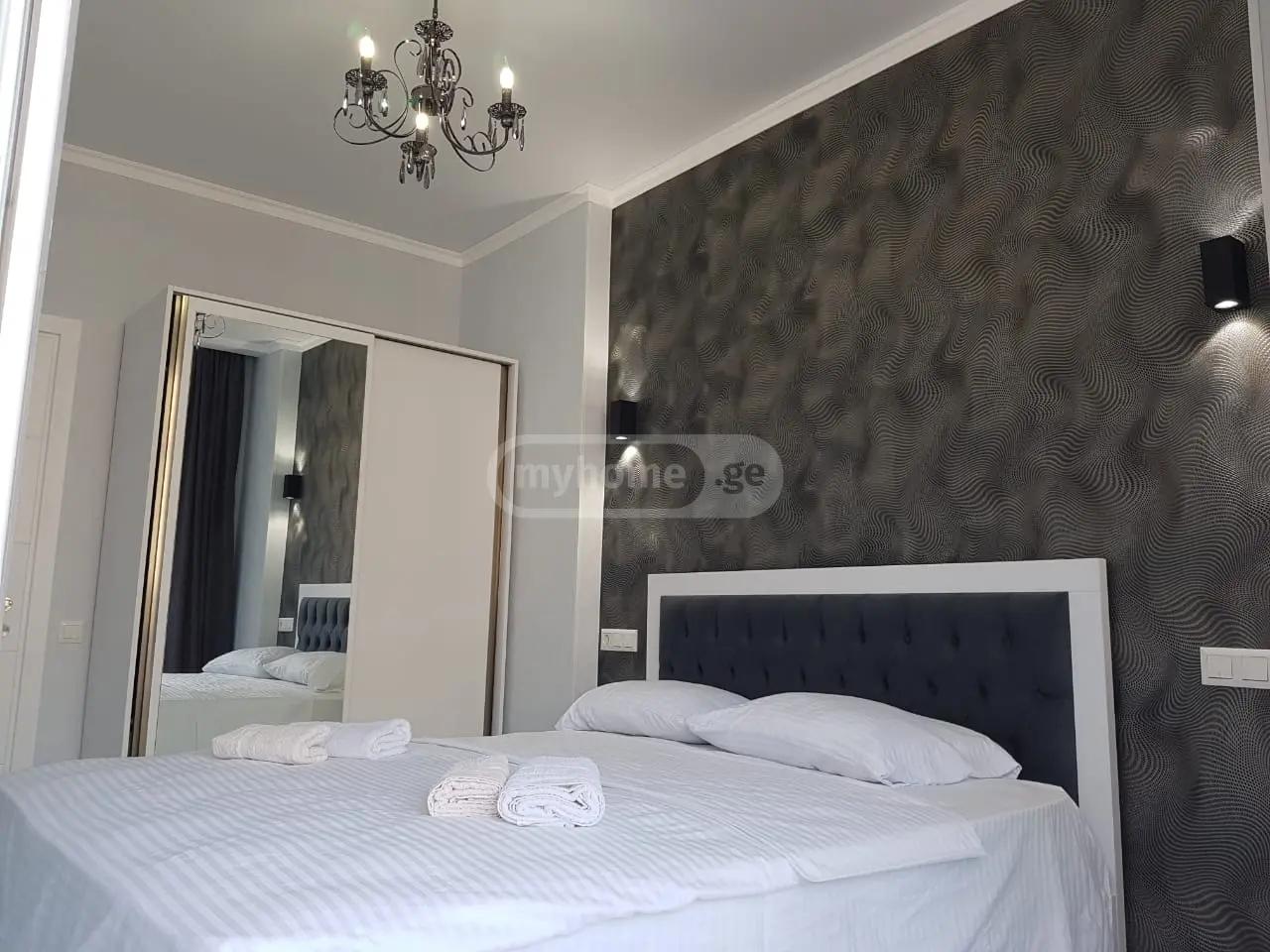 2-Room Apartment For Daily Rent In Batumi, Tbel Abuseridze St, 32a, 50 M² — 170 ₾ Per Day view 8