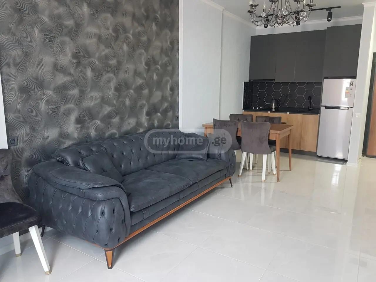 2-Room Apartment For Daily Rent In Batumi, Tbel Abuseridze St, 32a, 50 M² — 170 ₾ Per Day view 6