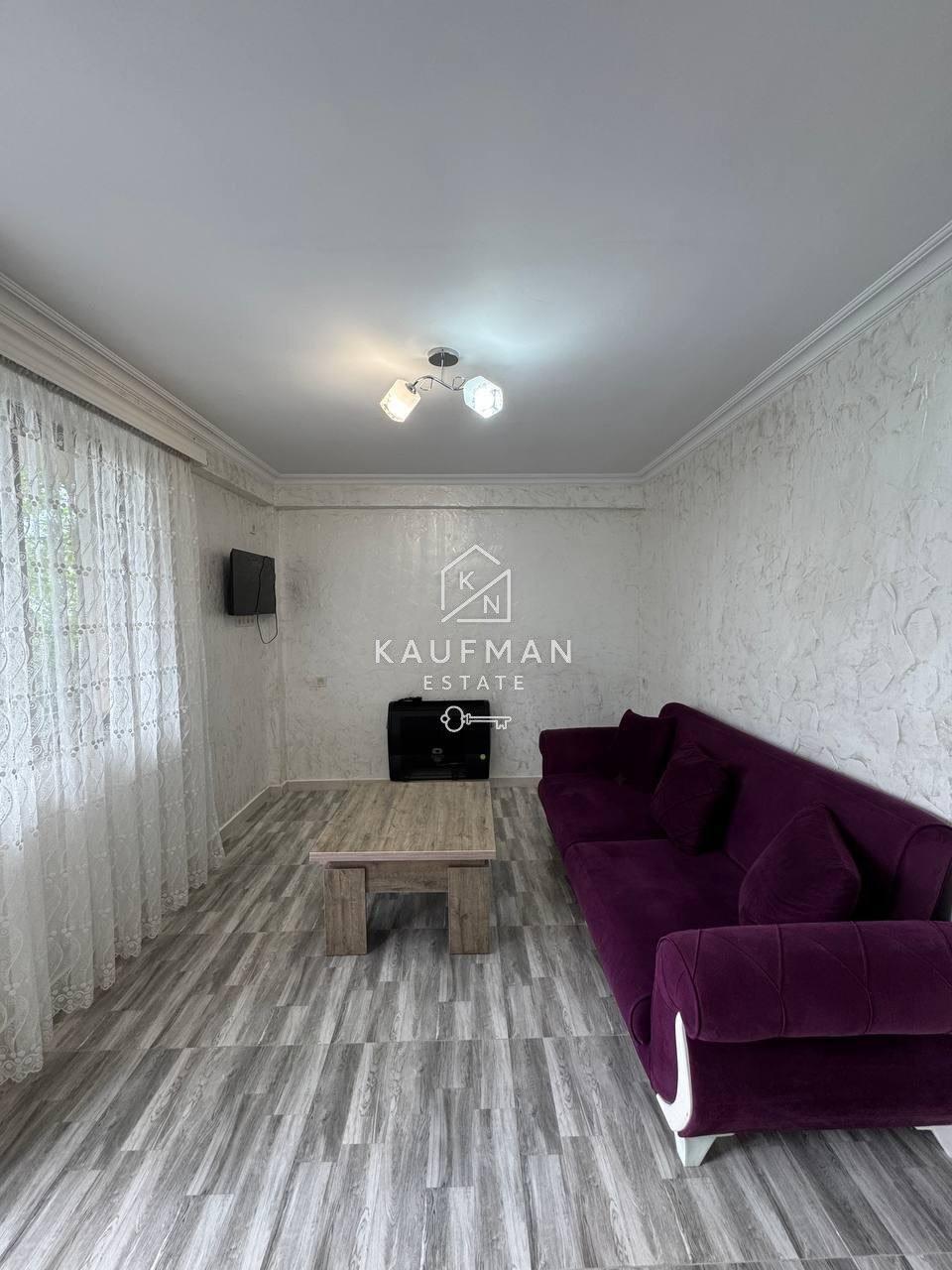 2-Room House In Batumi, Goderdzi Chokheli St, 71, 45 M², Is Available For Daily Rent For 70 ₾ view 2