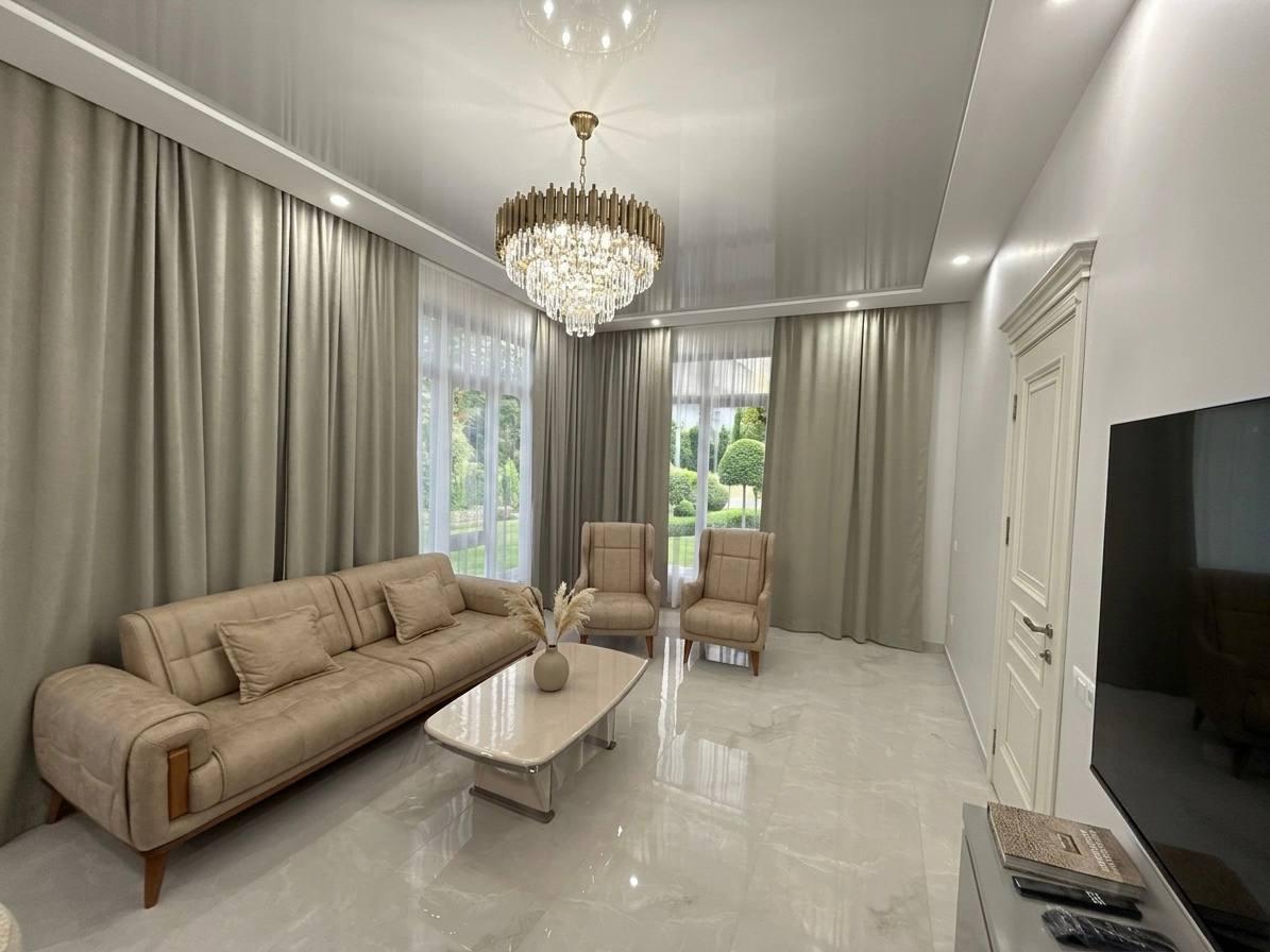6-Room House For Rent In Batumi, Shalva Nutsubidze St view 5