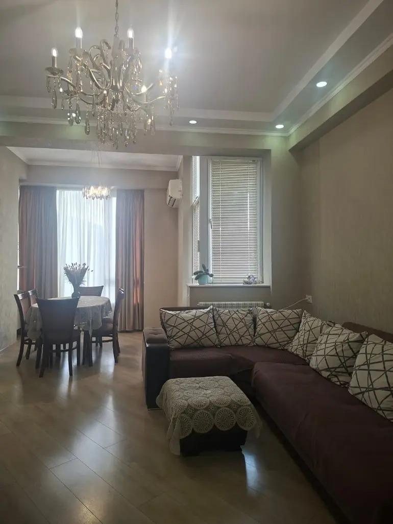 3-Zimmer-Wohnung, Ortachala