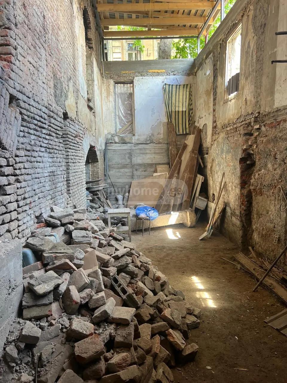 Giorgi Mazniashivili St: 4-Room Commercial Property, 100.0 M² | Korter.Ge view 6