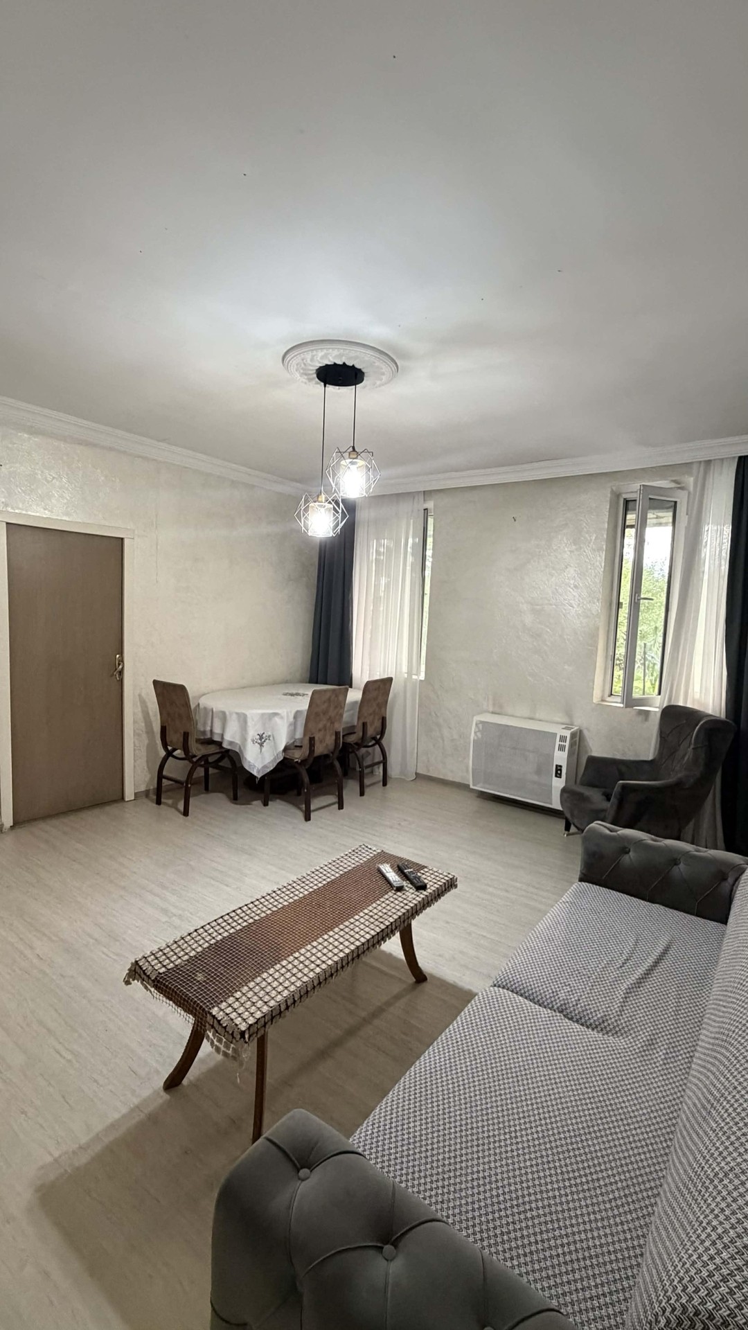 3-Room House For Rent In Batumi, Mamia Varshanidze St, 130 view 2