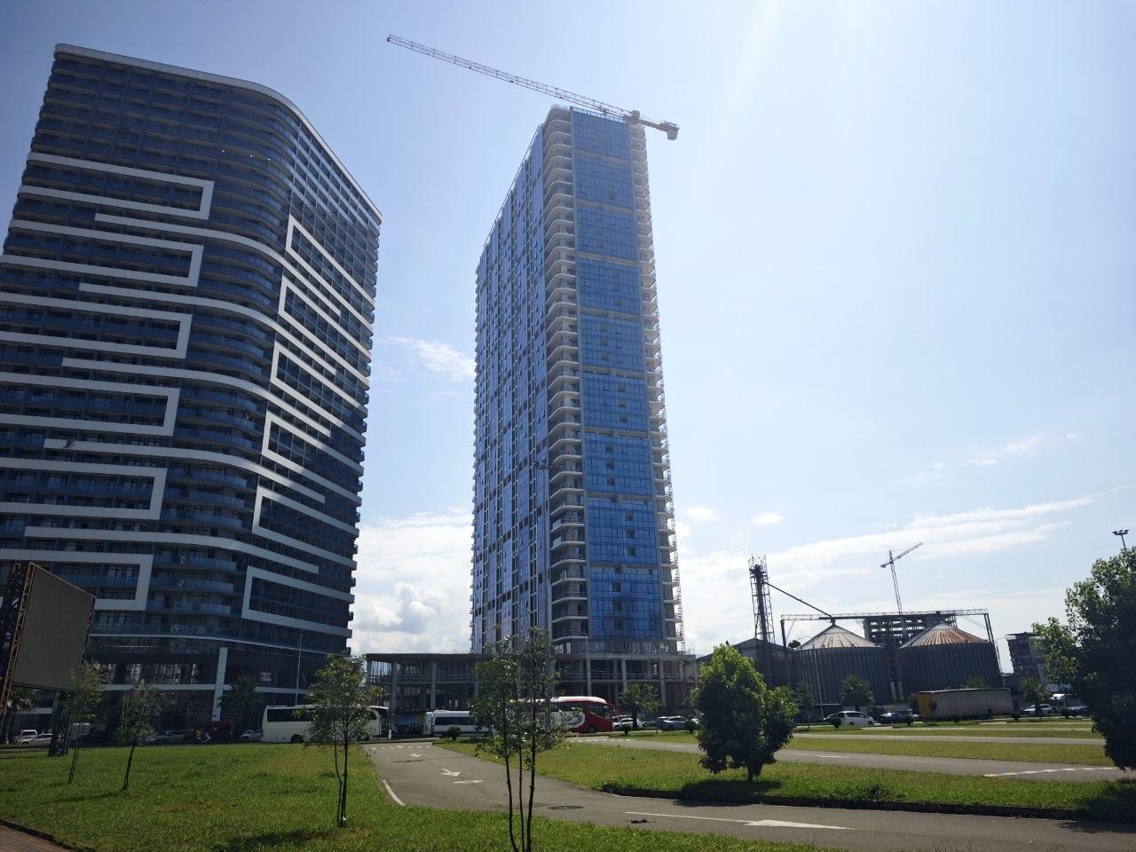 2-Room Apartment For Sale In Batumi, Sunrise Palace view 7