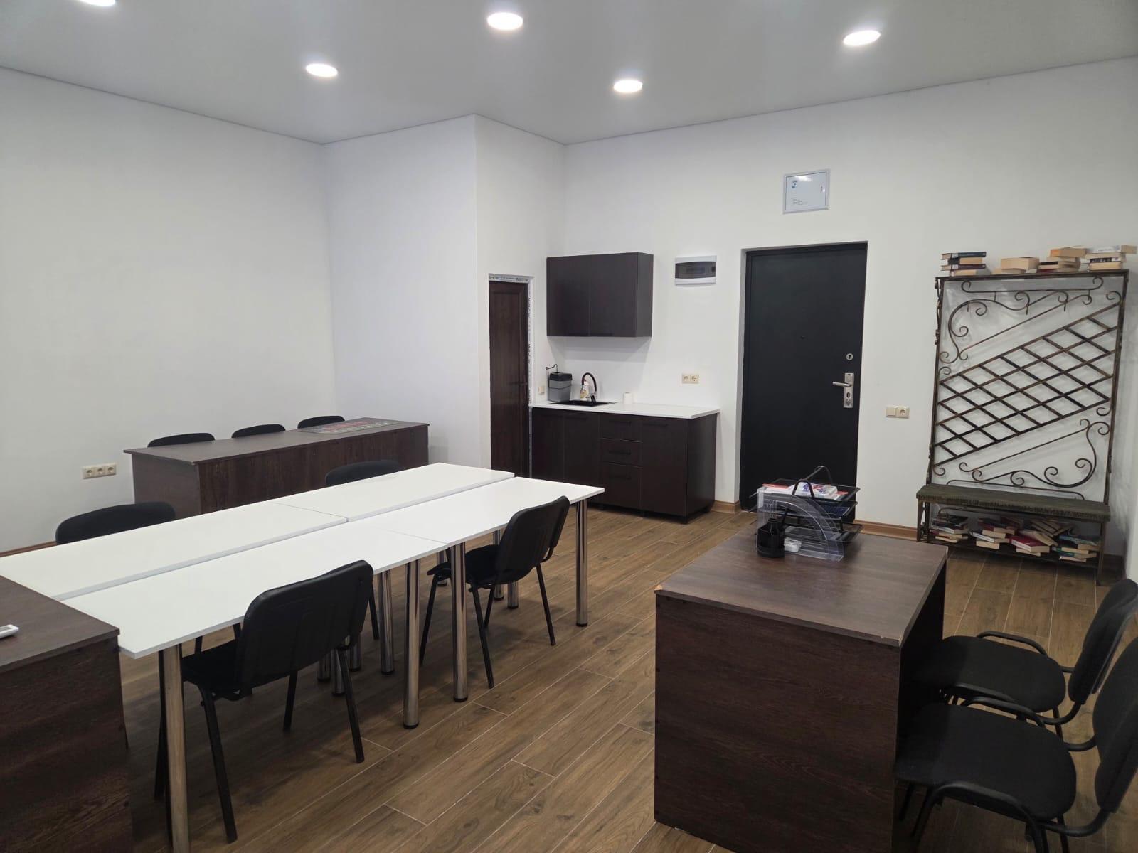 Commercial Property For Sale: 42 M² In Batumi, Mikhail Lermontov St, 59 – $90,000 view 4