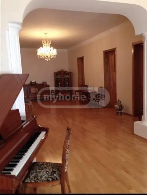 Krtsanisi St, 4: 8-Room House, 240.0 M² | Korter.Ge view 16