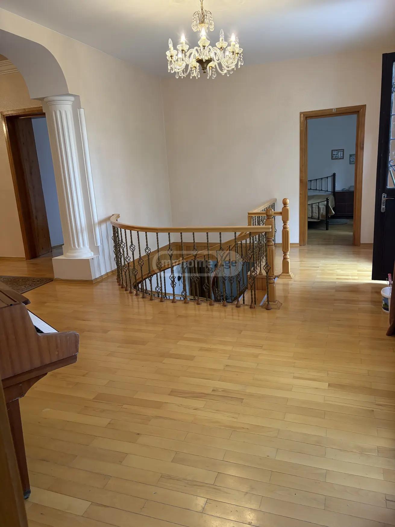 Krtsanisi St, 4: 8-Room House, 240.0 M² | Korter.Ge view 7