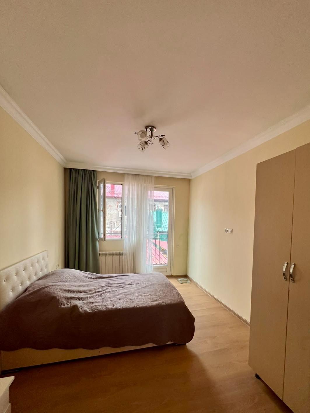 4-Room House For Rent In Batumi, Mikhail Lermontov St, 36 view 5
