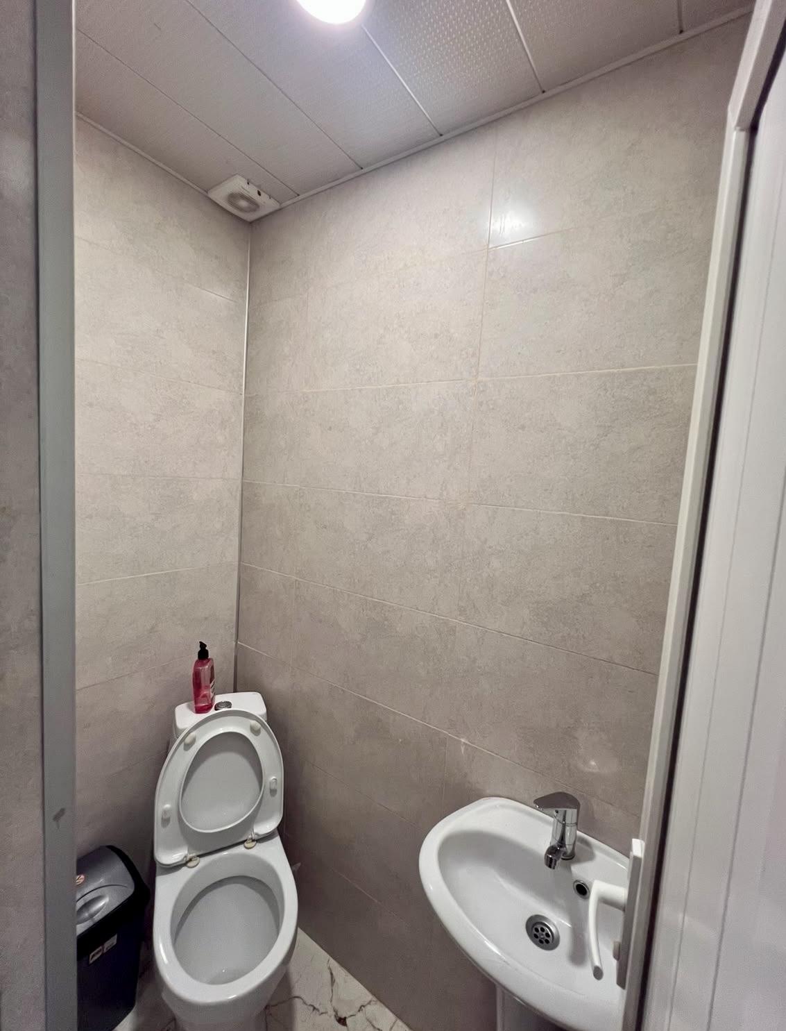 4-Room House For Rent In Batumi, Mikhail Lermontov St, 36 view 4