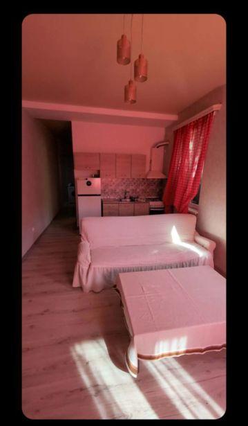2部屋のマンション、Avshniani