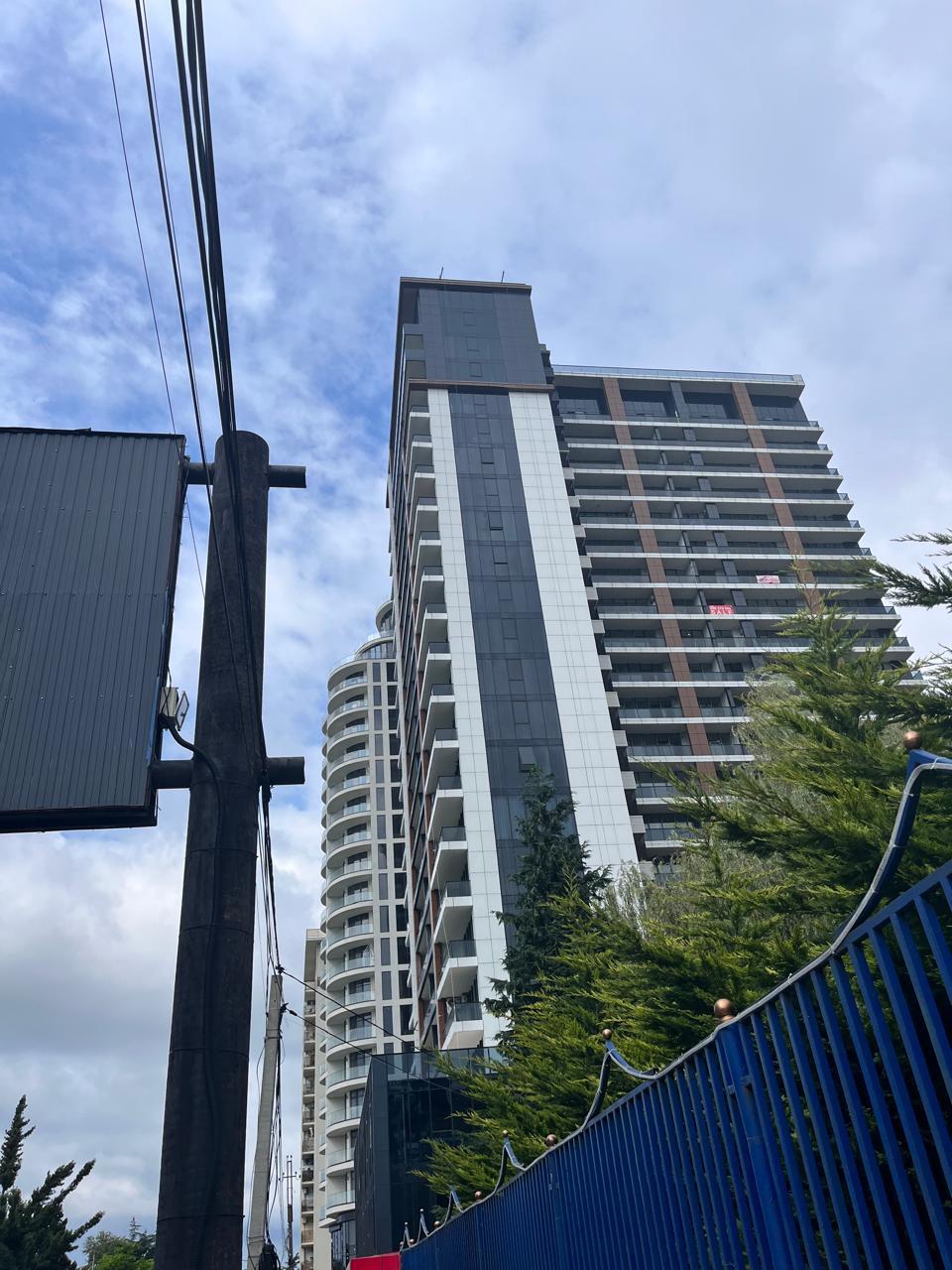 Studio Apartment For Sale view 7