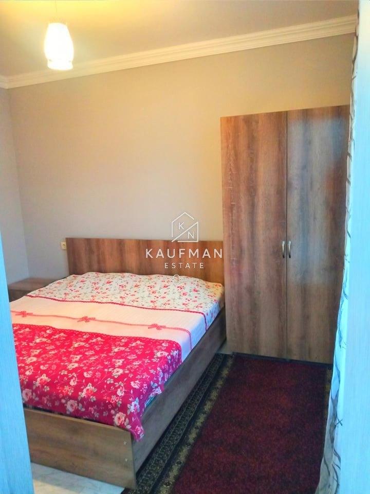 5-Room House For Rent In Batumi, Haidar Abashidze St, 1 view 2