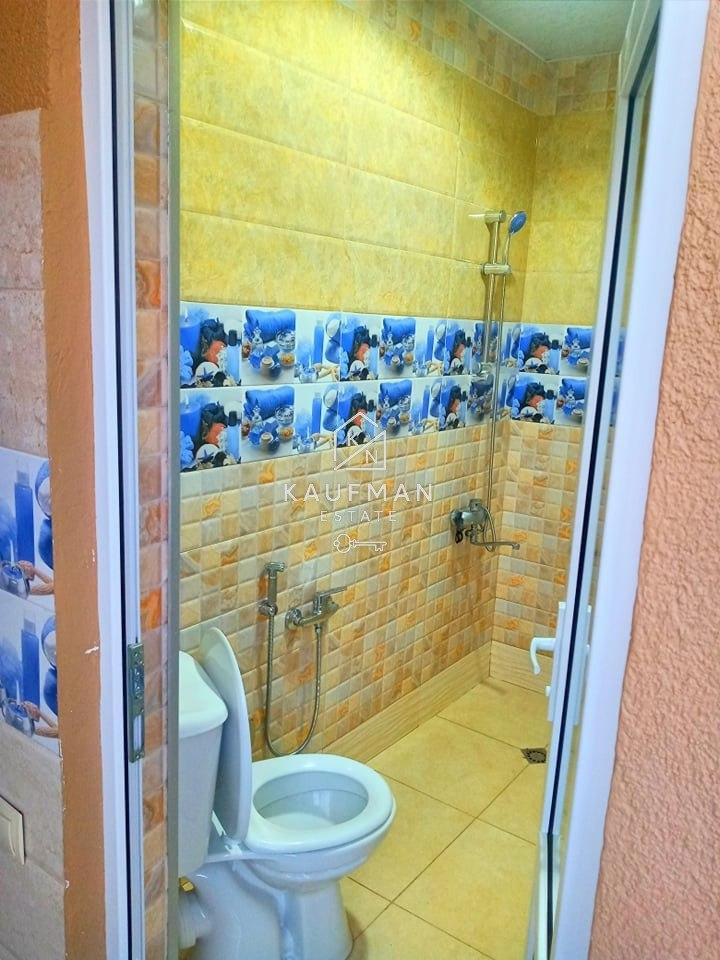 5-Room House For Rent In Batumi, Haidar Abashidze St, 1 view 3