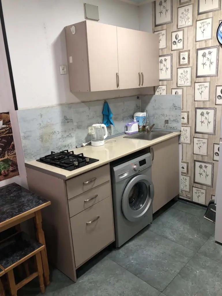 1-Zimmer-Wohnung, Kveda Chugureti