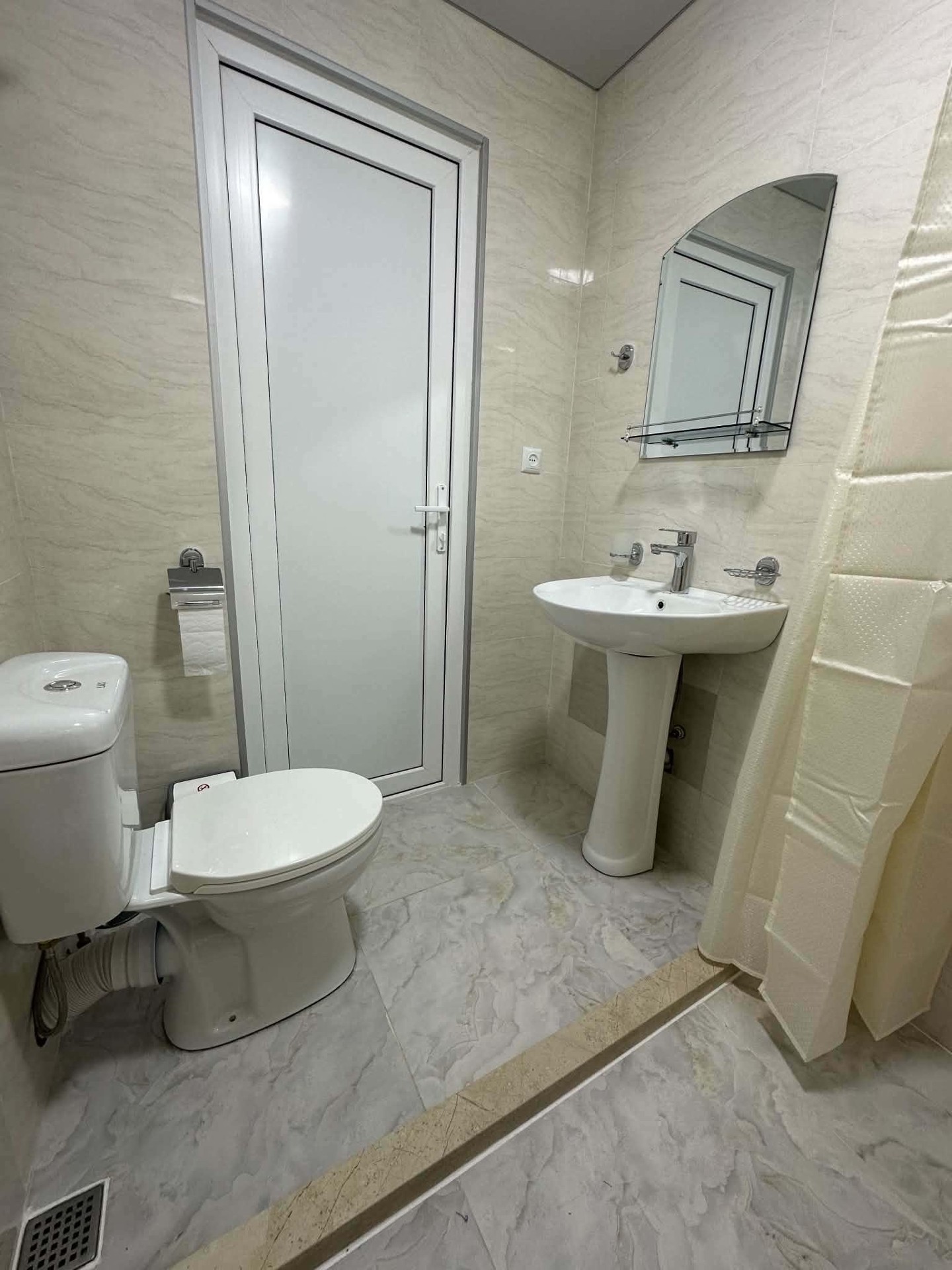 3-BR Cottage For Rent In Batumi, Konstantine Gamsakhurdia St, 33 view 3