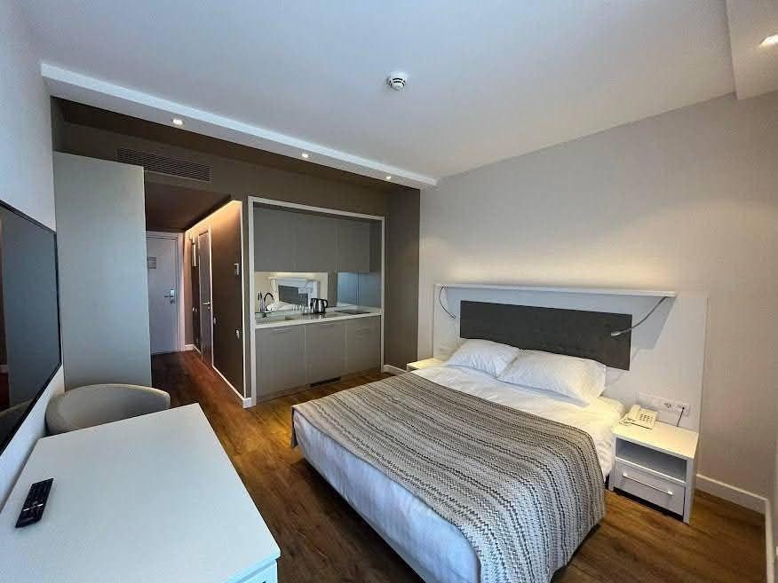 Studio Apartment For Rent In Batumi, Alliance Palace view 2