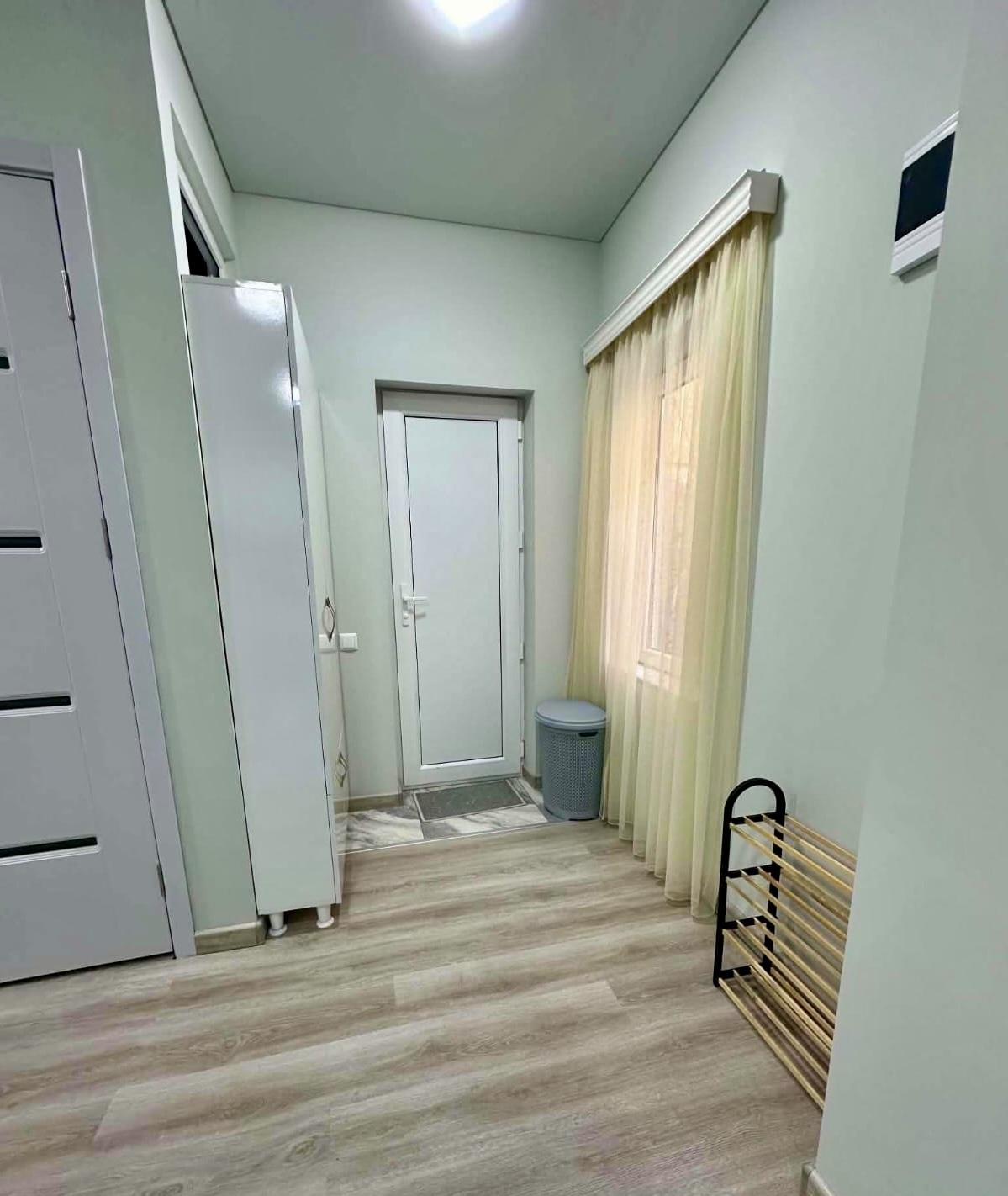 3-Room House For Rent In Batumi, Konstantine Gamsakhurdia St, 31 view 11