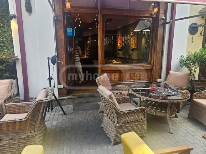 Alexandre Dumas St, 9: Cafe, 67.0 M² | Korter.Ge view 1