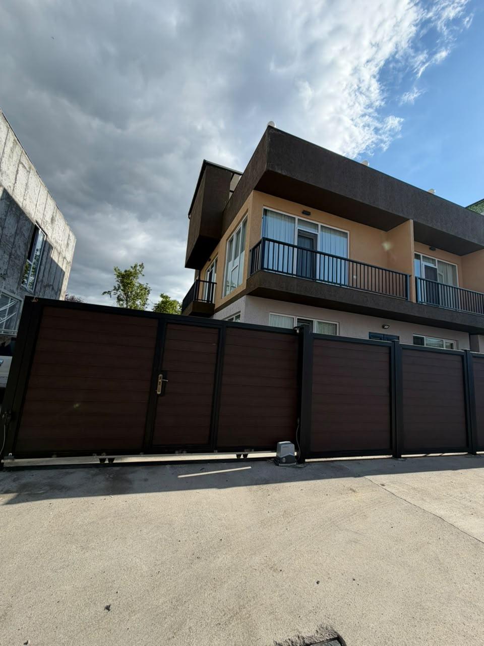 8-Room House For Sale In Batumi, Mamia Varshanidze St, 142 view 6