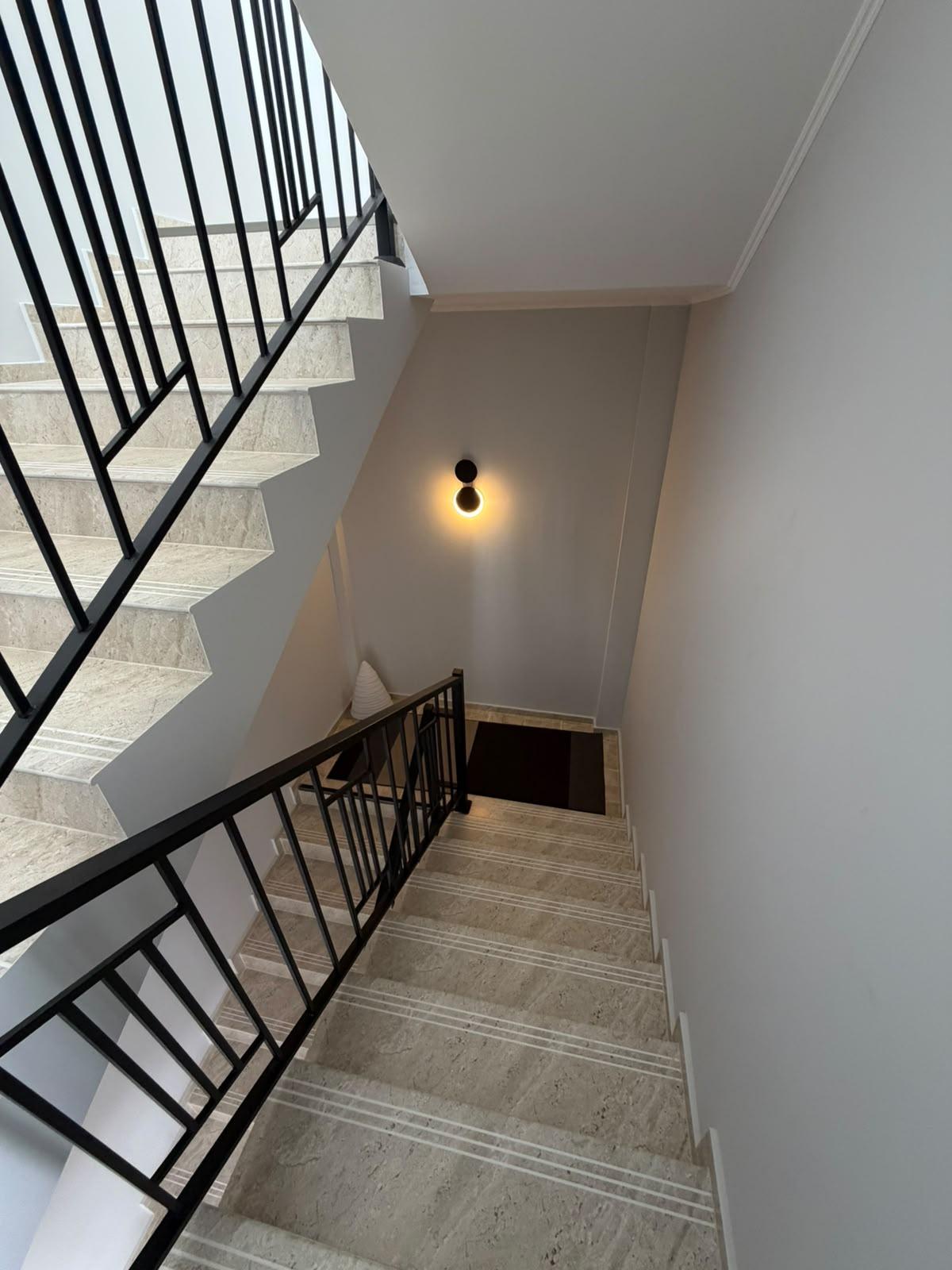 8-Room House For Sale In Batumi, Mamia Varshanidze St, 142 view 4