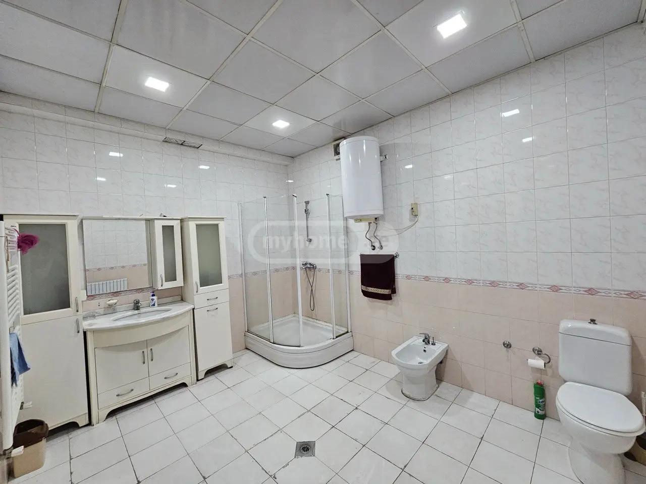 Commercial Property For Sale: 670 M² In Batumi, 26 May St, 43 – $1,450,000 view 8