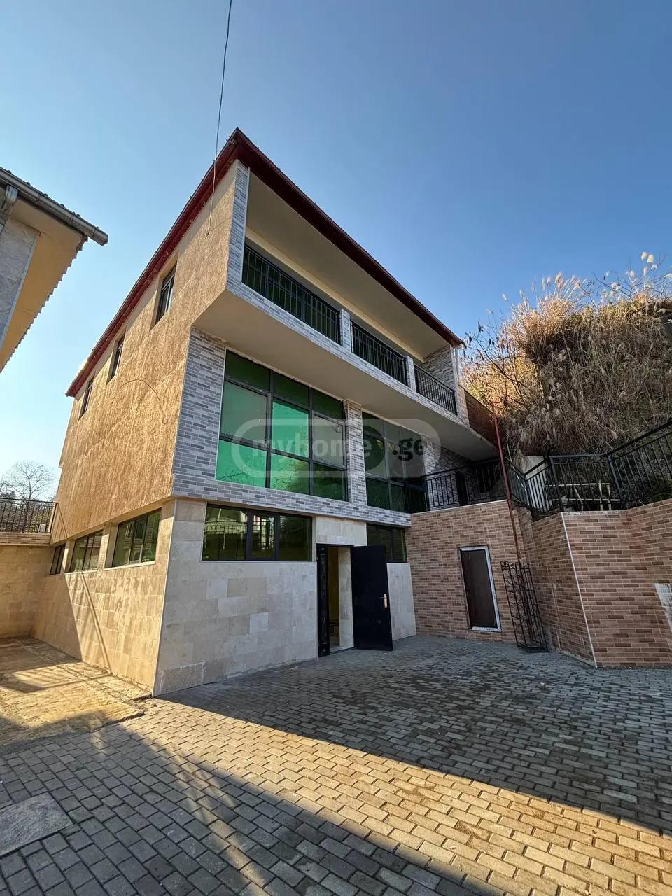 5-Room House For Sale In Batumi, Memed Abashidze St view 1