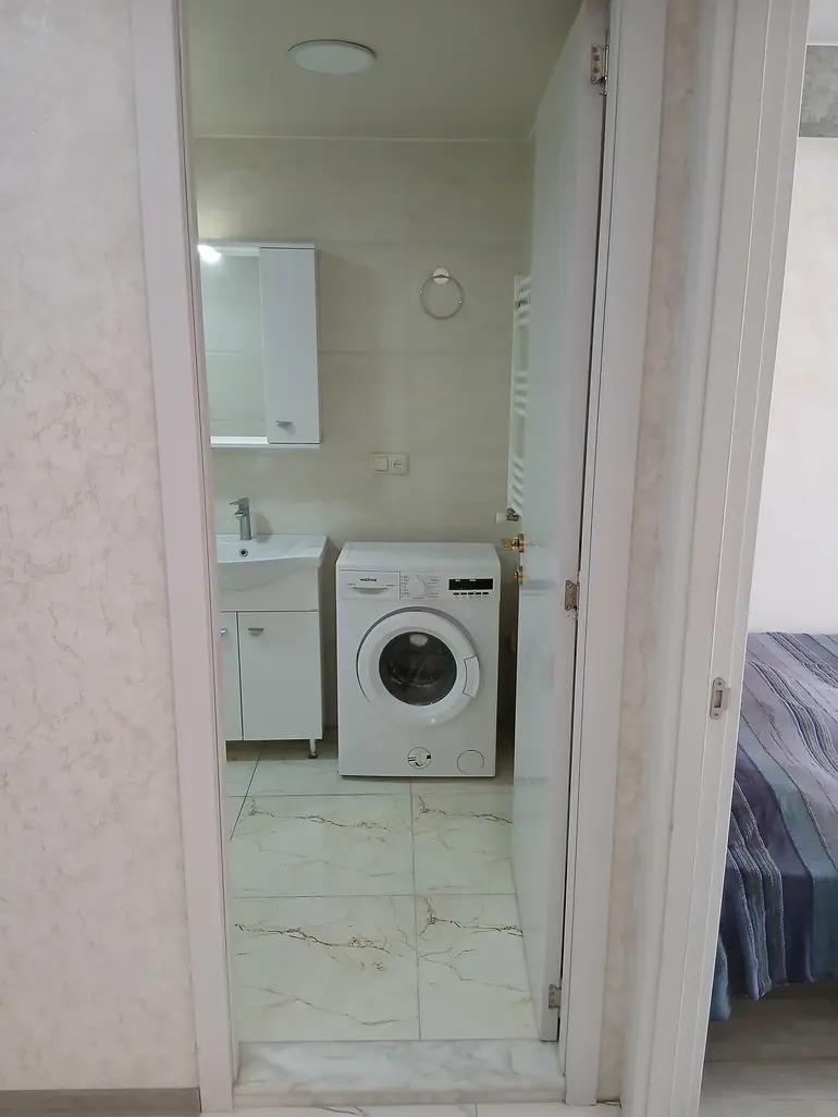 2-Room Apartment For Rent In Tbilisi, Davari St, 37 view 7