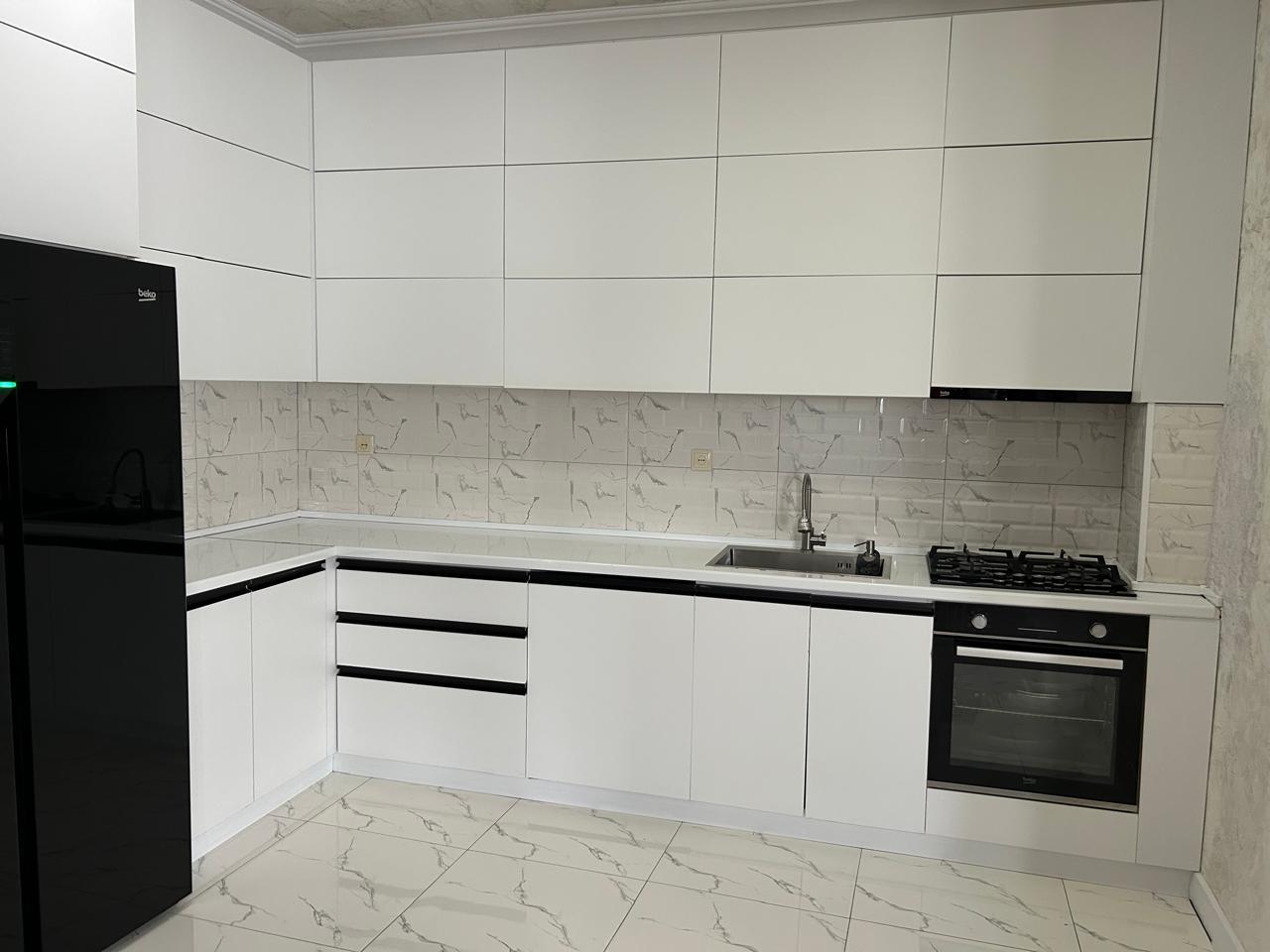 4-Room Apartment For Sale In Batumi, Galaction Tabidze St, 56 view 3