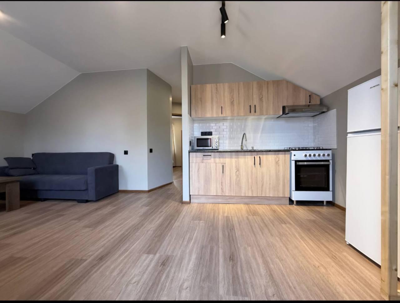 4-Room House For Rent In Batumi, Petre Melikishvili St, 30 view 5